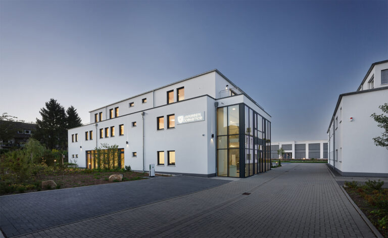 Janssen Cosmetics GmbH főépület oldalról