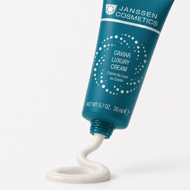 Caviar Luxury Cream 20ml texture
